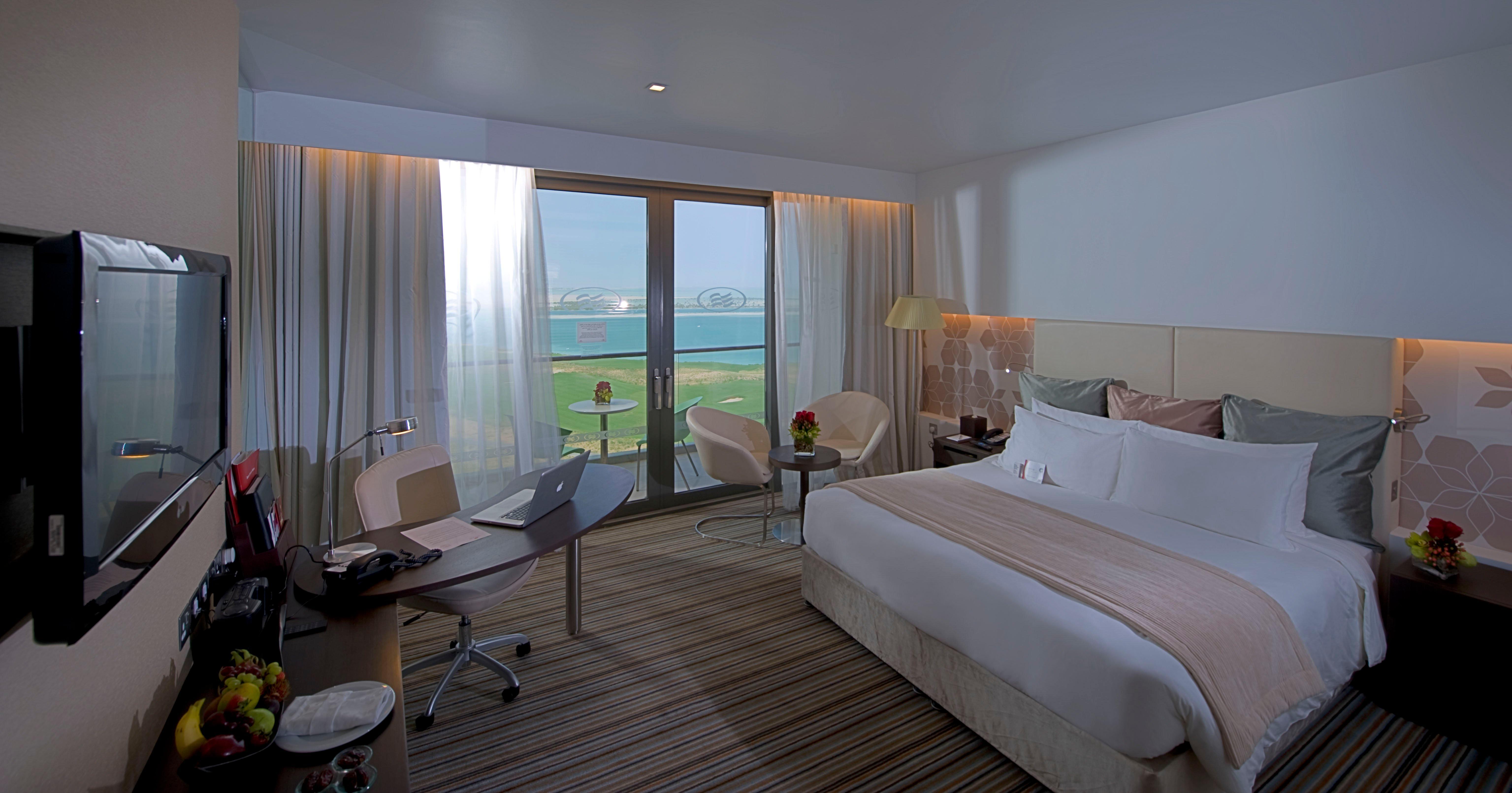 Crowne Plaza Yas Island By Ihg Hotel Абу Даби Екстериор снимка