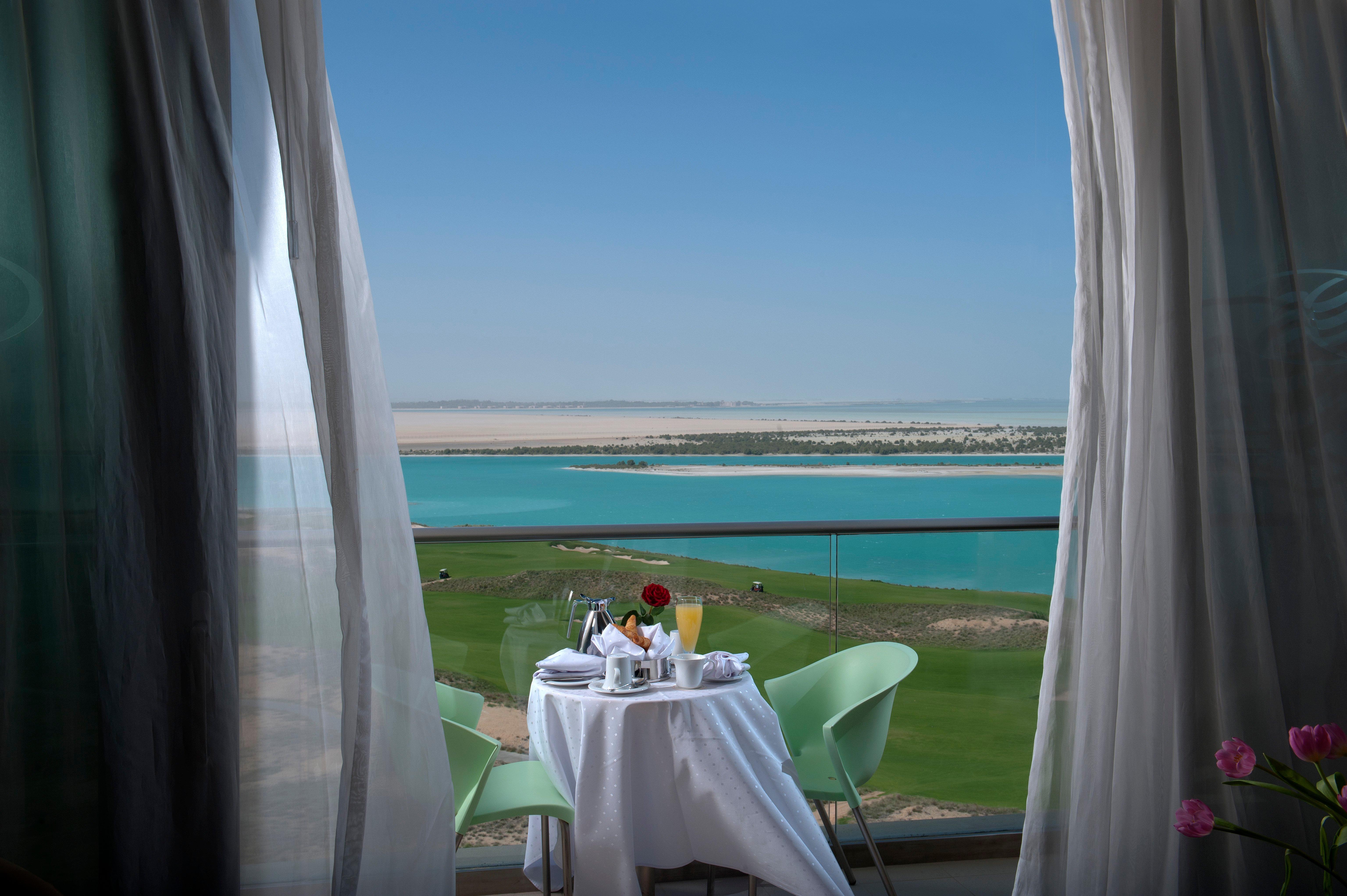 Crowne Plaza Yas Island By Ihg Hotel Абу Даби Екстериор снимка